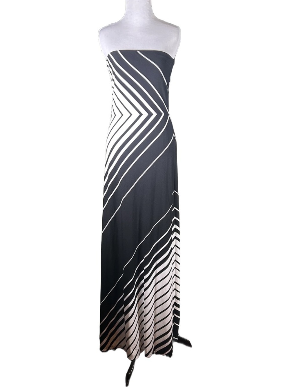 White House Black Market Strapless Geometric Chevron Maxi Dress - Picture 3 of 4